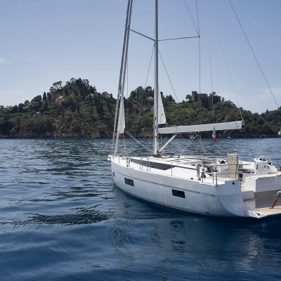 2019 Bavaria Cruiser 50 Exterior