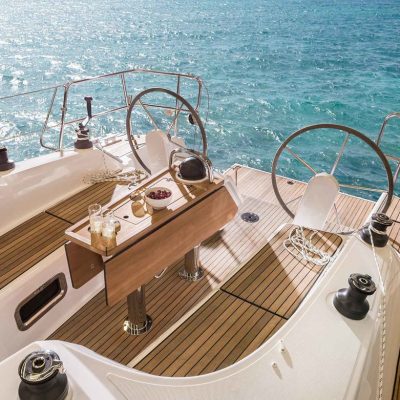 2019 Bavaria Cruiser 34 Exterior