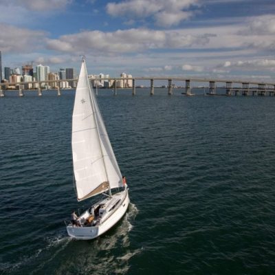 2019 Sun Odyssey 349 Exterior