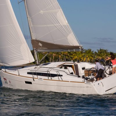 2019 Sun Odyssey 349 Exterior