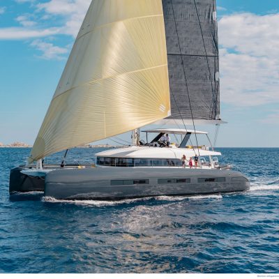 Lagoon Seventy 7