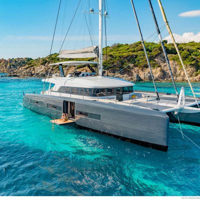 Lagoon Seventy 7